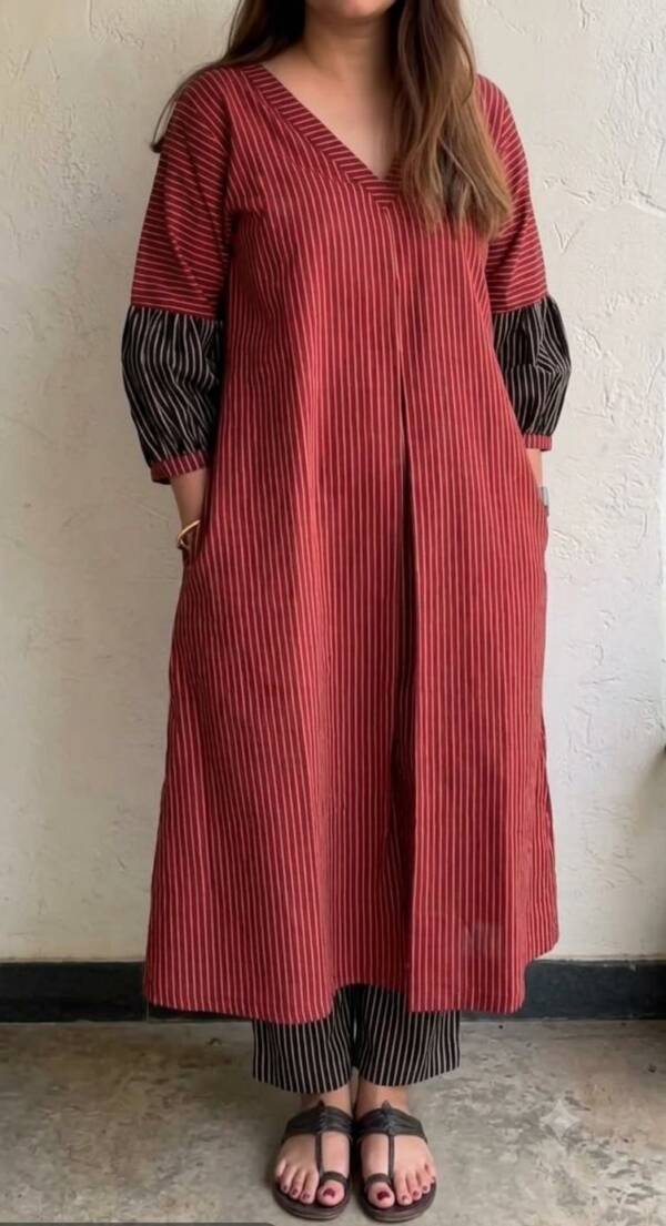 Red striped cotton kurta set with contrast sleeves